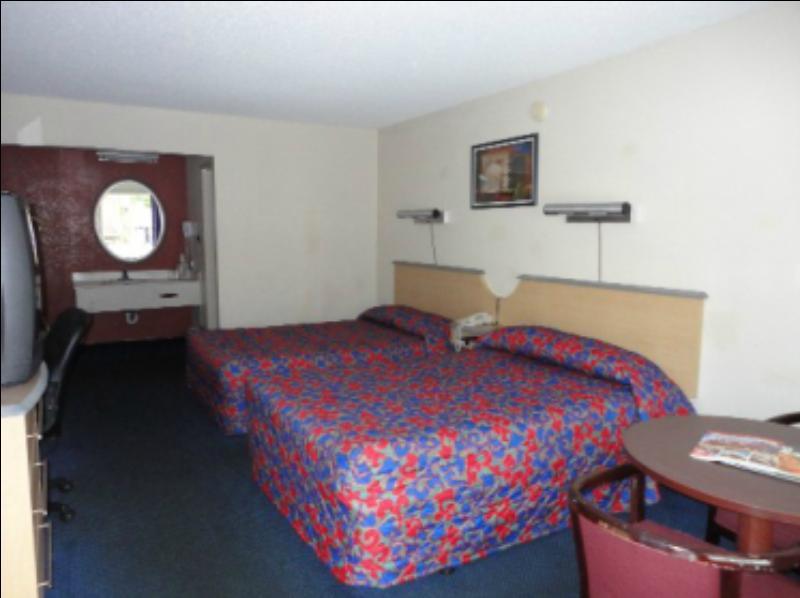 Red Roof Inn Williamsburg Bagian luar foto