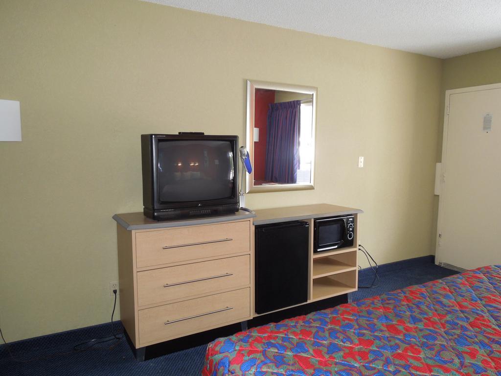 Red Roof Inn Williamsburg Ruang foto