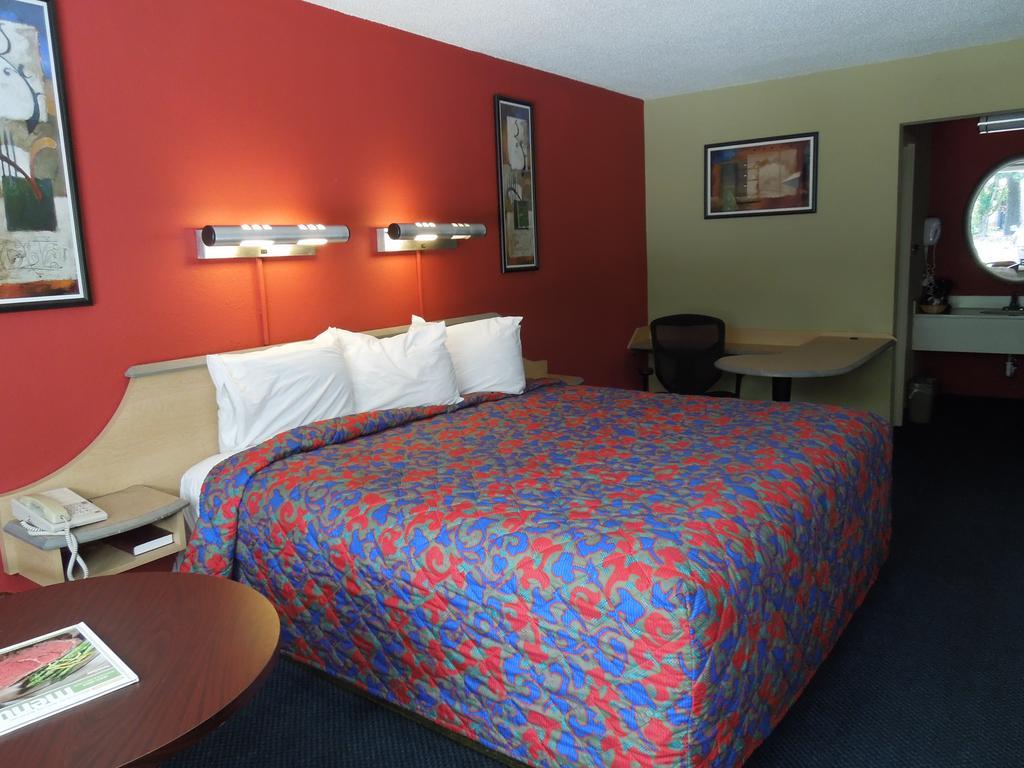 Red Roof Inn Williamsburg Ruang foto